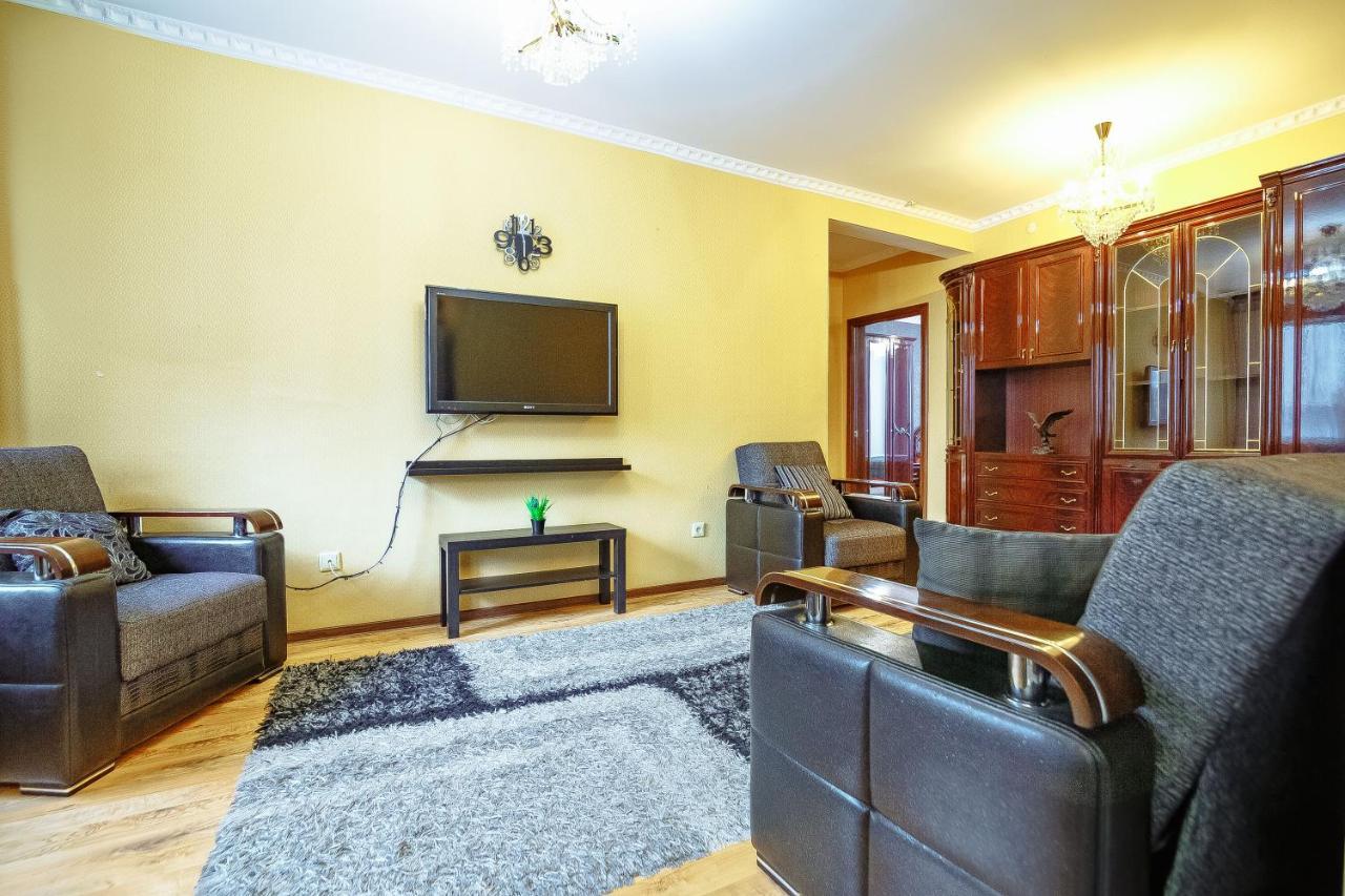 Two Bedroom Apartment On Syganak Street 64-1 Astana Dış mekan fotoğraf